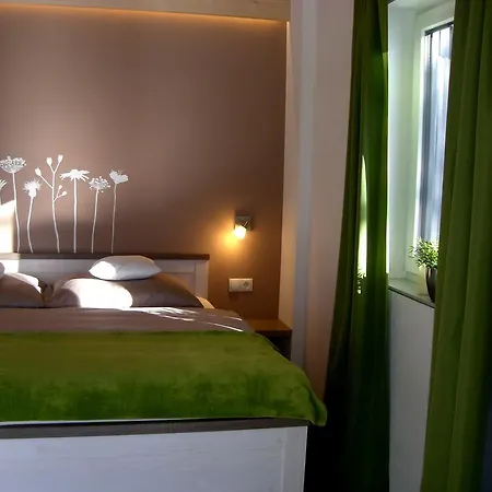Alpine Appartement *